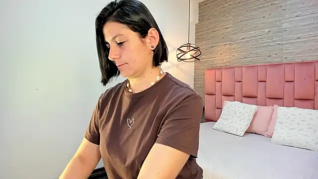 SarahDeyvis online show from January 2025 02:15:02 PM