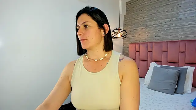 SarahDeyvis online show from March 2025 11:11:01 PM