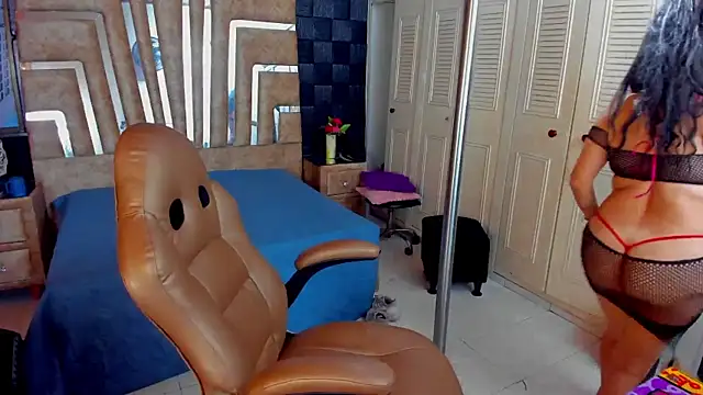 cute sassy online show from March 2025 02:39:02 AM