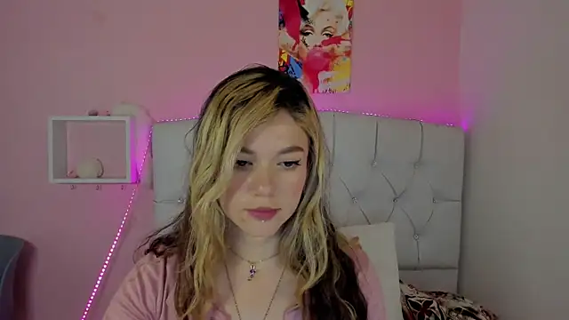 18candys online show from March 2026 11:12:02 PM