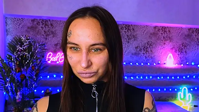 Cool Freak  online show from January 2025 09:22:01 AM