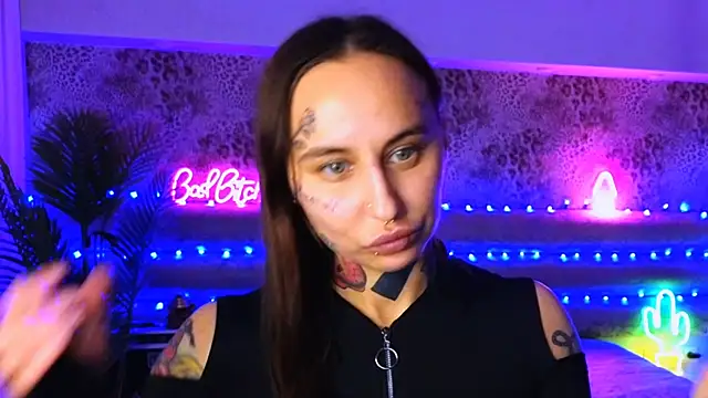 Cool Freak  online show from January 2025 01:18:02 PM