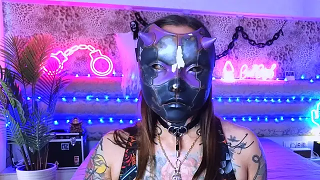 Cool Freak  online show from October 2025 10:27:02 AM