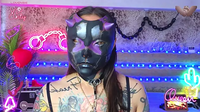 Cool Freak  online show from April 2026 01:41:02 PM