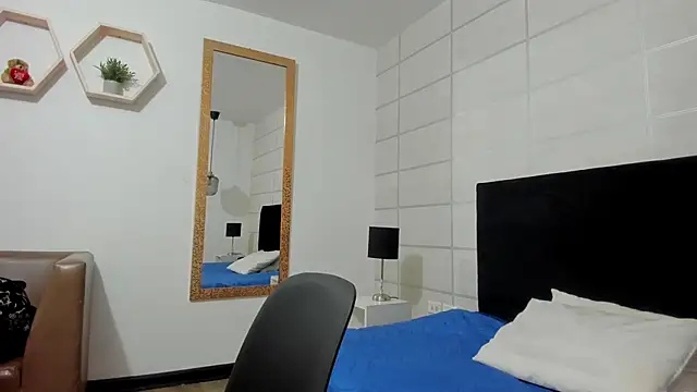 NanaRott online show from February 2026 07:21:02 PM