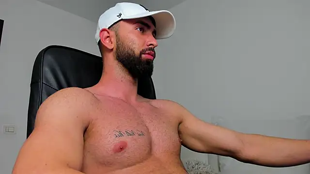 MichaelMasterss online show from December 2024 11:40:02 PM