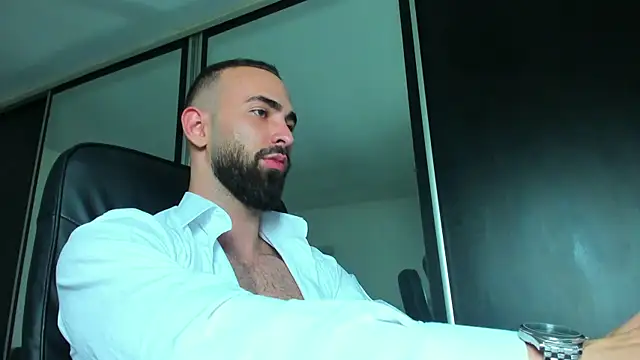 MichaelMasterss online show from March 2025 01:42:02 AM