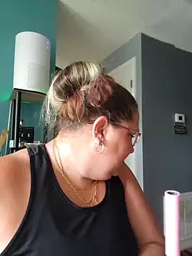 Snapshot of SexyNikki6969 chatting on October 2025 12:06:02 PM SexyNikki6969 online show from October 2025 12:06:02 PM