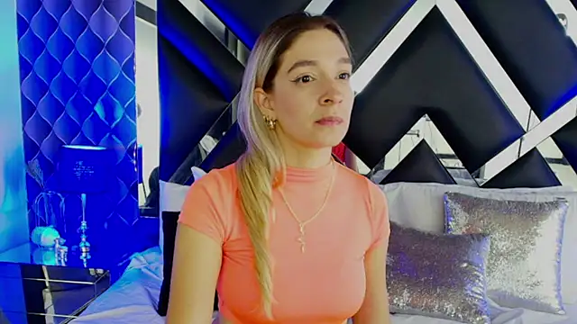 victoriaa lee  online show from March 2025 07:49:02 PM