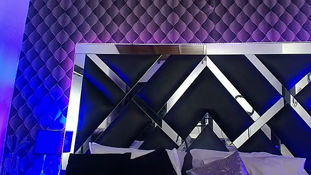 victoriaa lee  online show from November 2025 08:40:01 PM