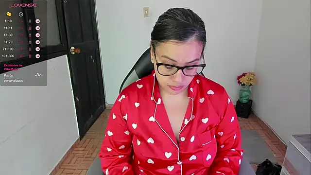 smile sweetpao online show from January 2025 06:42:01 AM