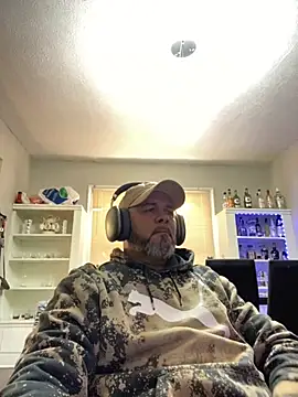 Cristian-Brayan online show from October 2025 04:11:01 PM