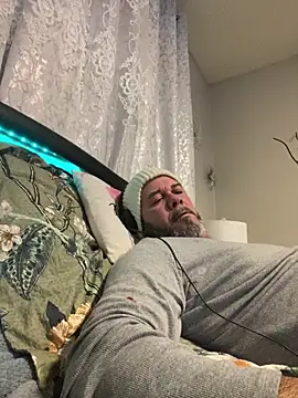 Cristian-Brayan online show from February 2026 11:36:01 PM