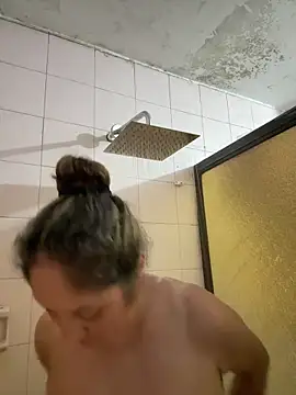 gabiTetas online show from October 2025 07:05:02 PM