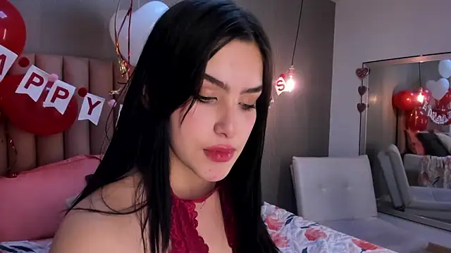 Alexa Thaylor  online show from February 2025 06:08:02 PM