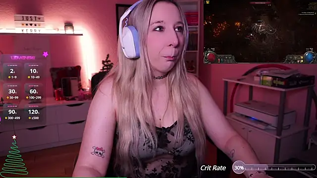 Snapshot of JustKerry chatting on December 2024 08:52:02 AM JustKerry online show from December 2024 08:52:02 AM