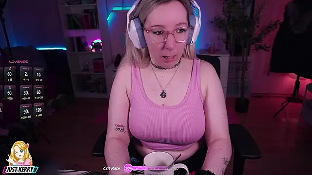 Snapshot of JustKerry chatting on January 2025 08:41:01 AM JustKerry online show from January 2025 08:41:01 AM