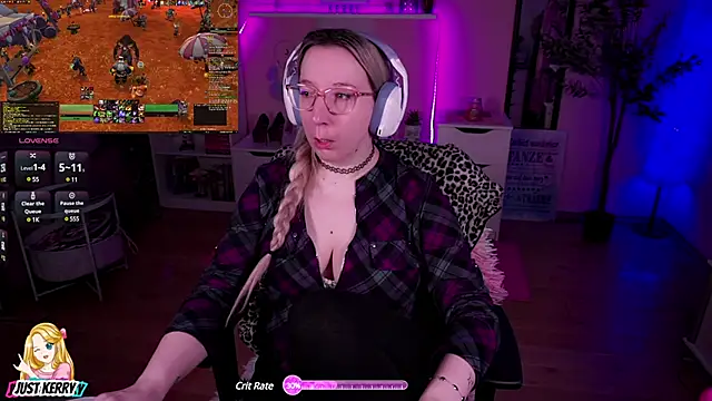 Snapshot of JustKerry chatting on February 2025 09:25:02 AM JustKerry online show from February 2025 09:25:02 AM