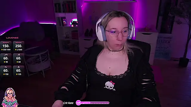 Snapshot of JustKerry chatting on February 2025 09:09:02 AM JustKerry online show from February 2025 09:09:02 AM