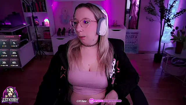 Snapshot of JustKerry chatting on March 2025 09:01:02 AM JustKerry online show from March 2025 09:01:02 AM