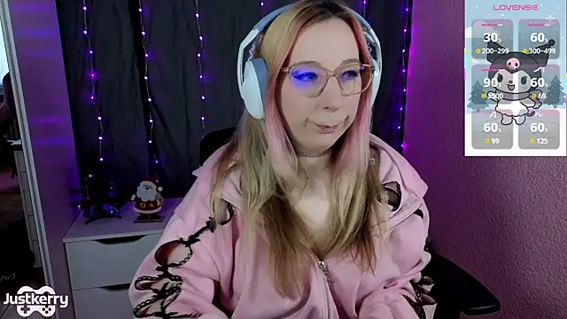 Snapshot of JustKerry chatting on November 2025 09:11:01 AM JustKerry online show from November 2025 09:11:01 AM