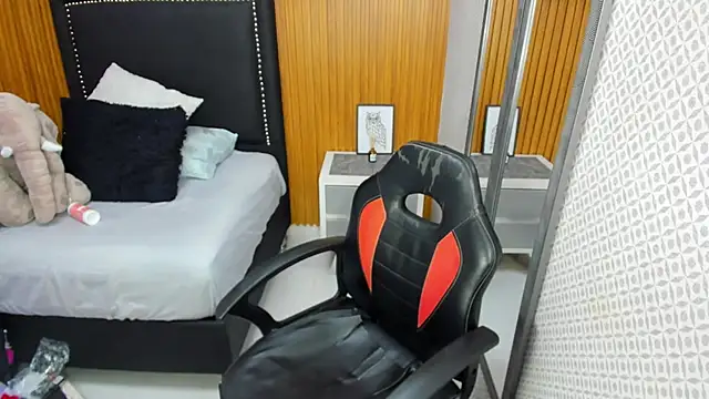 LILAFAVE online show from September 2025 12:19:01 PM