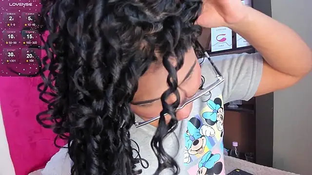 iriss 25 online show from February 2025 06:07:01 PM