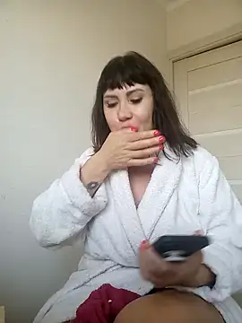 Snapshot of ROXOLANAA_SEXY chatting on March 2025 11:55:01 AM ROXOLANAA SEXY online show from March 2025 11:55:01 AM