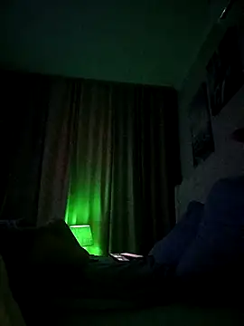 Snapshot of ROXOLANAA_SEXY chatting on October 2025 01:39:01 AM ROXOLANAA SEXY online show from October 2025 01:39:01 AM