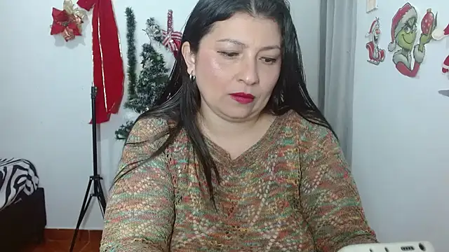 Victoriaevans1 online show from December 2024 03:46:01 PM