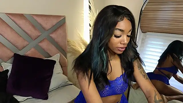 emely brandon online show from March 2025 08:10:02 PM