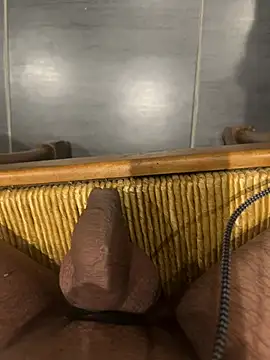 mattexhibe online show from April 2026 11:50:01 PM