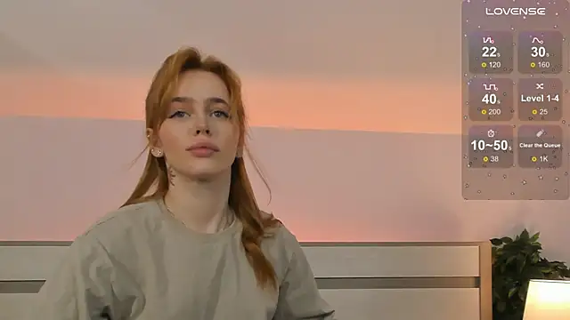 Phoenix Margo online show from September 2025 04:34:02 AM