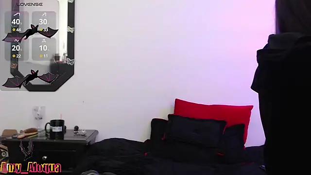 Amy Aloqua online show from February 2025 02:38:01 PM