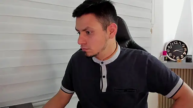 Rick Diesel  online show from November 2025 01:18:02 AM