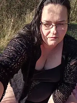 XxGipsyxX online show from March 2026 02:35:02 PM