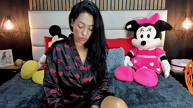 NiicolleMiller online show from February 2025 07:26:01 PM