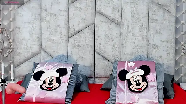 NiicolleMiller online show from November 2025 10:37:01 AM