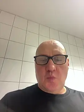 vanjbi45 online show from March 2025 05:44:01 AM