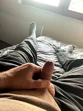 vanjbi45 online show from December 2025 02:26:01 PM