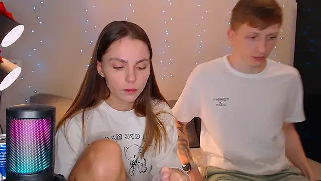 juliaanddima online show from January 2025 07:31:01 PM