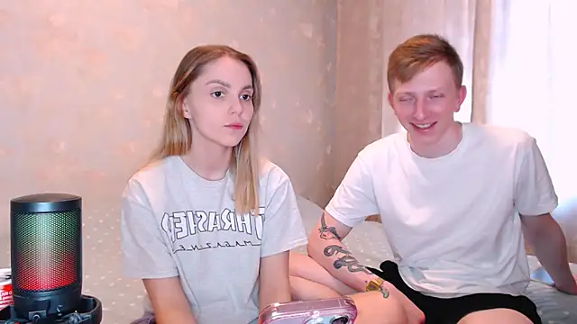 juliaanddima online show from June 2026 09:26:01 AM