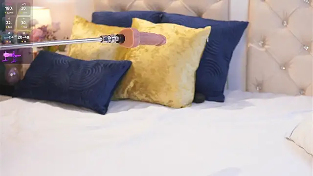 caroline adams  online show from March 2026 11:48:02 PM