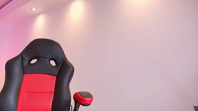 miiaa evans online show from March 2025 06:35:02 AM