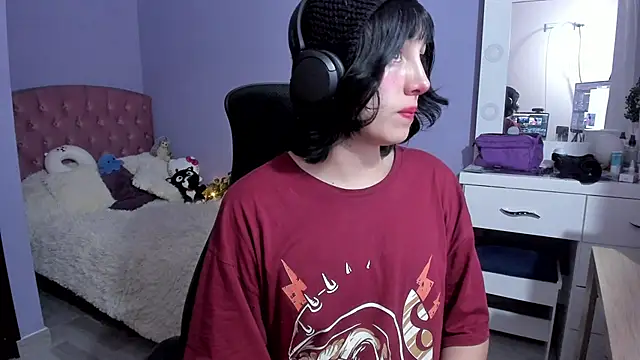 Room312  online show from December 2024 01:59:01 AM