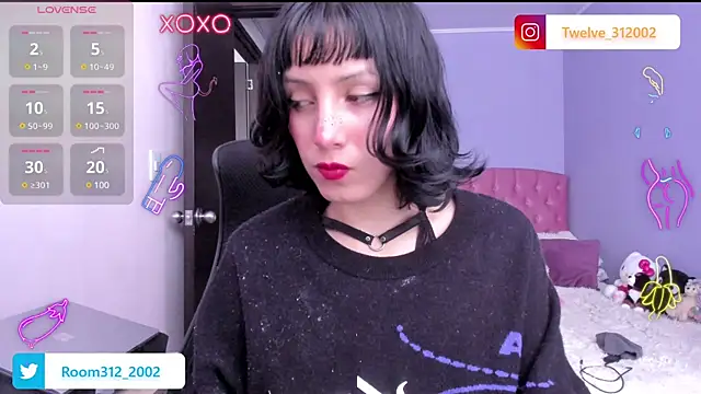 Room312  online show from December 2024 06:24:02 PM