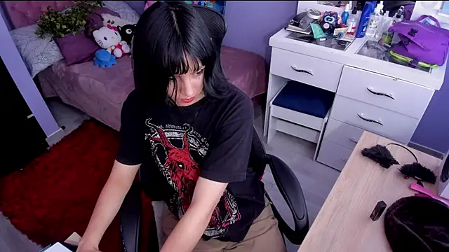 Room312  online show from January 2025 01:42:02 PM