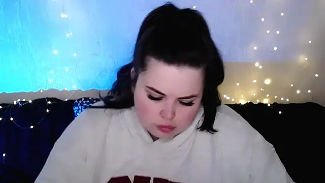 Emily Mo online show from March 2026 06:54:01 AM