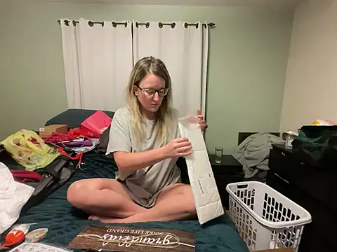 1Lustfully yours online show from December 2024 05:42:01 AM