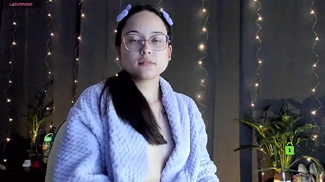 shantalc3rezo online show from February 2025 01:36:01 AM